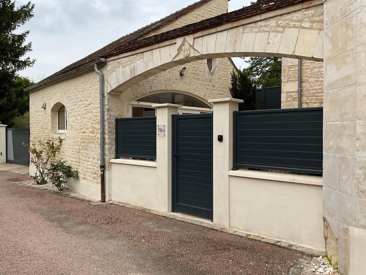 Logis Du Faubourg Petite Maison De Charme, Tranquille, Calme Et Lumineuse Val-de-Mercy Εξωτερικό φωτογραφία