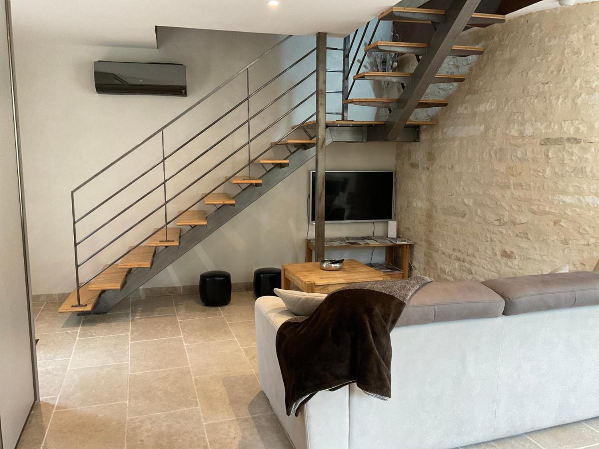 Logis Du Faubourg Petite Maison De Charme, Tranquille, Calme Et Lumineuse Val-de-Mercy Εξωτερικό φωτογραφία